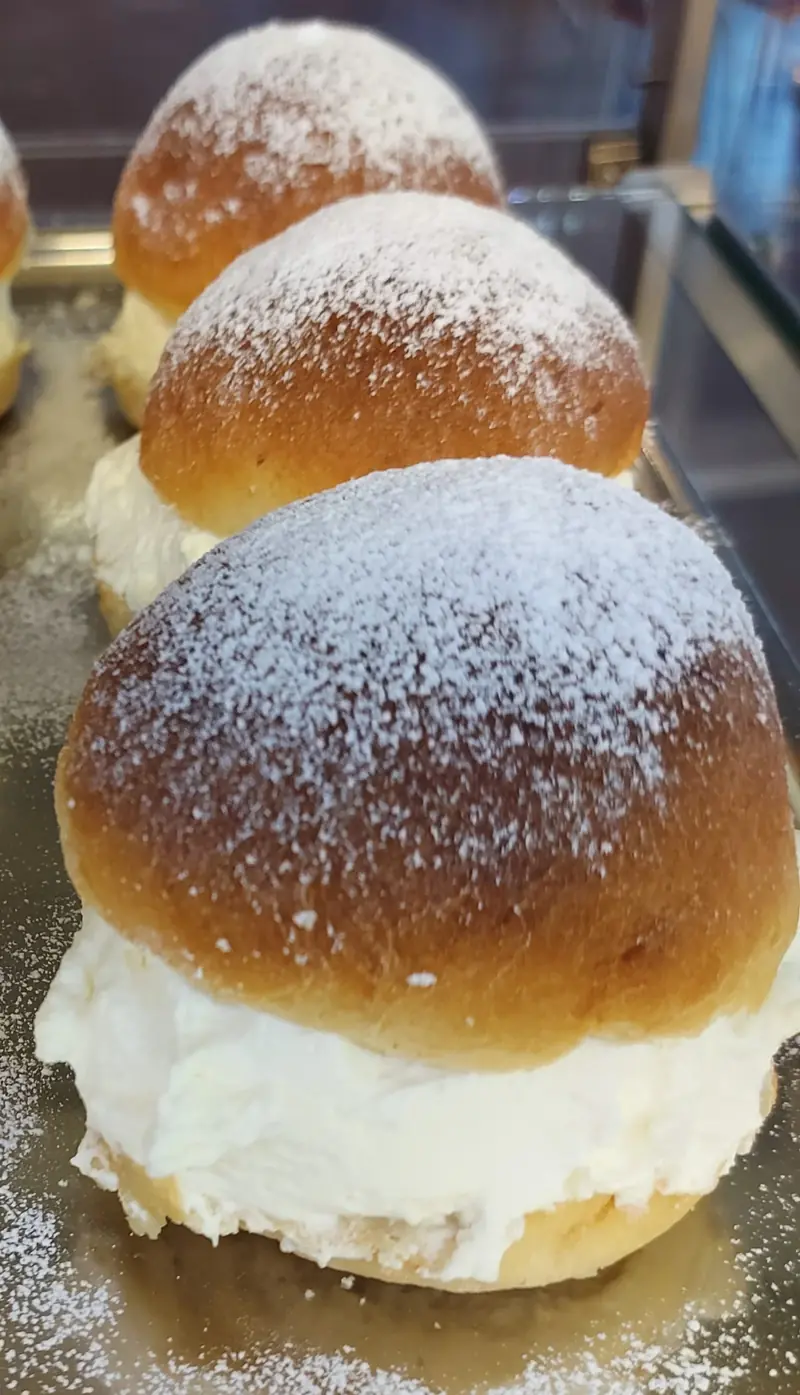 Hembakade semlor